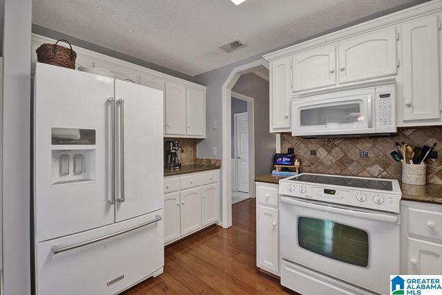 5700 MOSS TRACE, Hoover, AL 35244