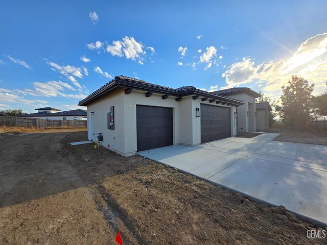 12003 Marquise Drive, Bakersfield, CA 93306