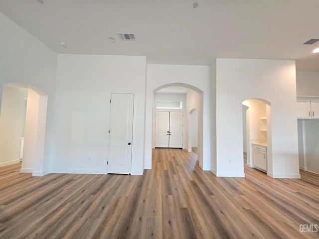 12003 Marquise Drive, Bakersfield, CA 93306