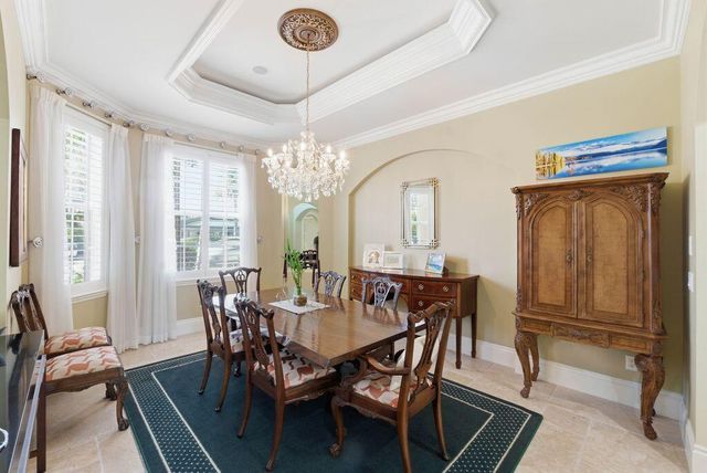 2221 NE 48th Court, Lighthouse Point, FL 33064