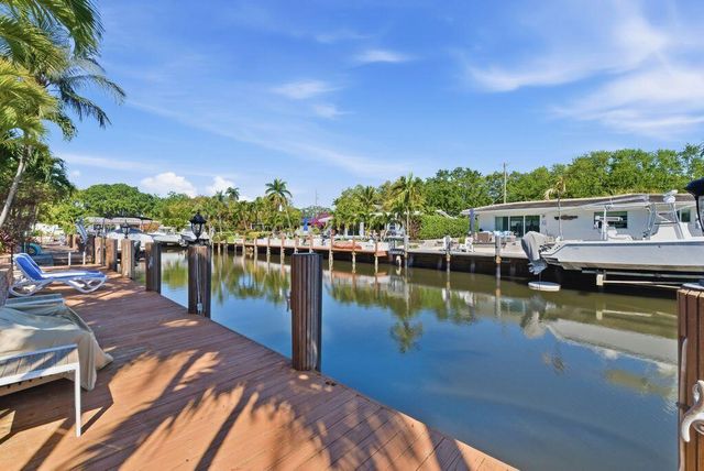 2221 NE 48th Court, Lighthouse Point, FL 33064