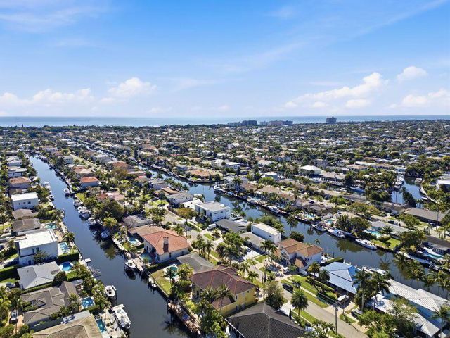 2221 NE 48th Court, Lighthouse Point, FL 33064