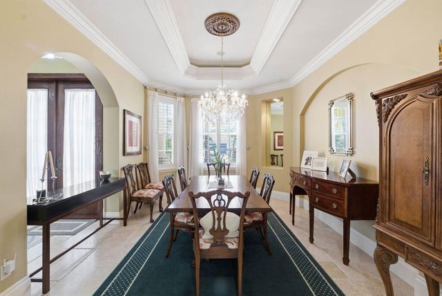 2221 NE 48th Court, Lighthouse Point, FL 33064