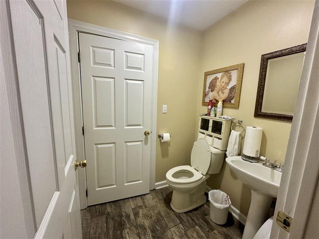 938 Chay Drive, Lake Charles, LA 70611
