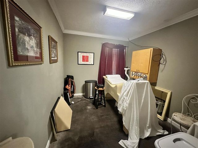 938 Chay Drive, Lake Charles, LA 70611