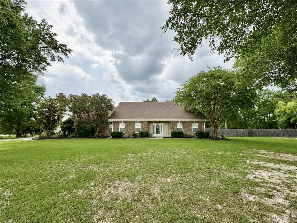 938 Chay Drive, Lake Charles, LA 70611