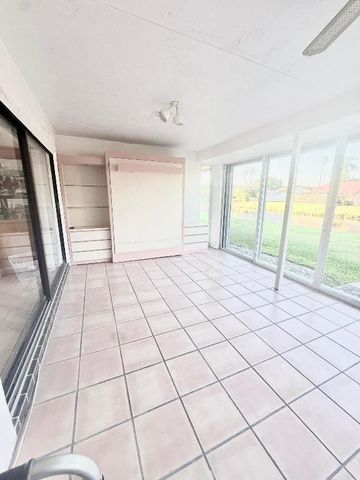 7024 Golf Pointe Circle, Tamarac, FL 33321