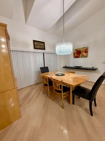 7024 Golf Pointe Circle, Tamarac, FL 33321