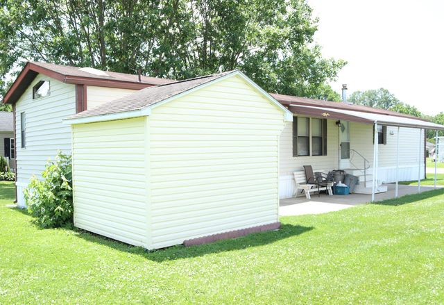 440 DAISY DR, New Providence, PA 17560