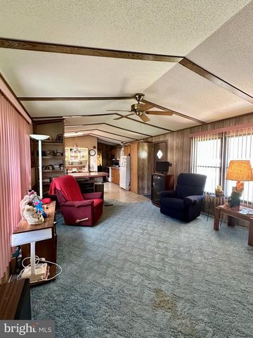 440 DAISY DR, New Providence, PA 17560