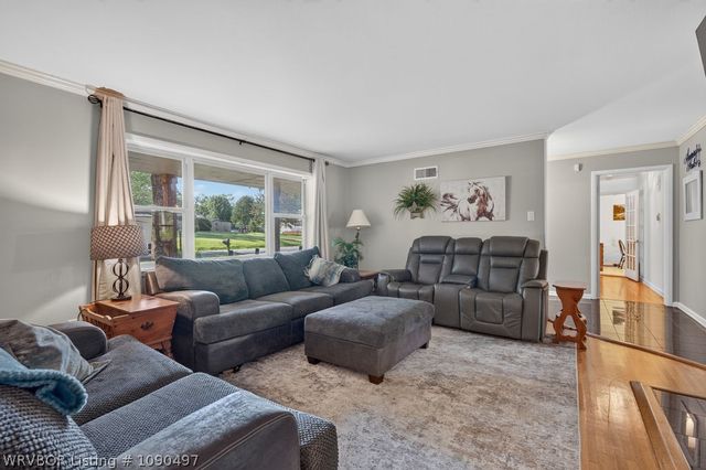1135 N 57th Place, Fort Smith, AR 72904
