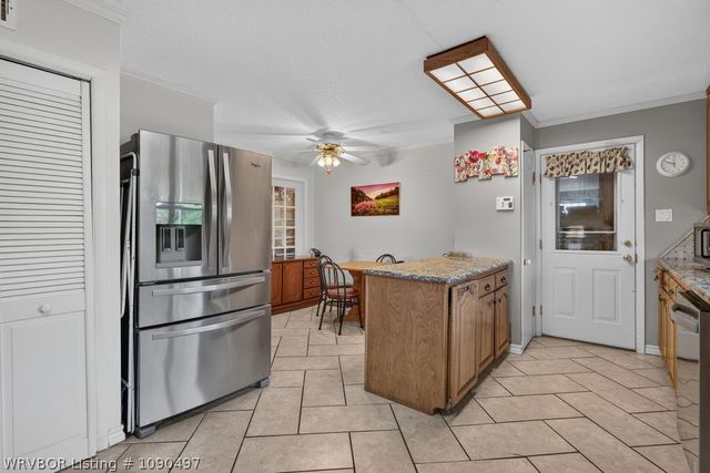 1135 N 57th Place, Fort Smith, AR 72904