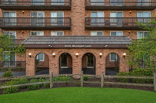 8025 Woodglen Lane 309, Downers Grove, IL 60516
