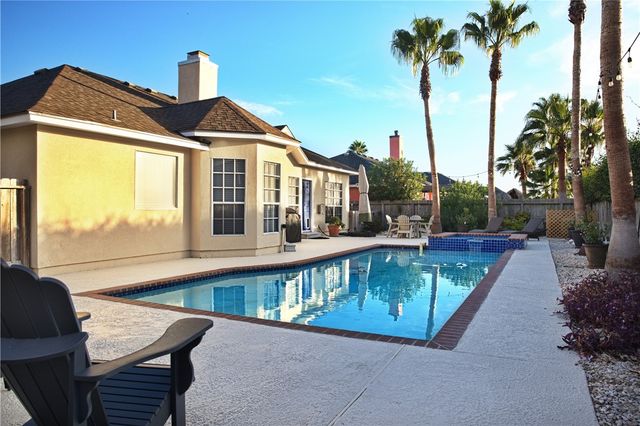 15842 Grenadine Dr, Corpus Christi, TX 78418
