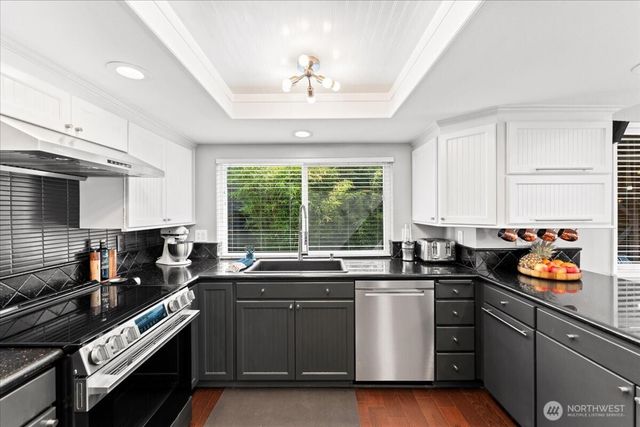 2404 36th Avenue SE, Puyallup, WA 98374