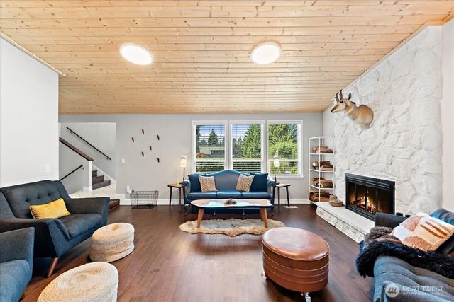 2404 36th Avenue SE, Puyallup, WA 98374