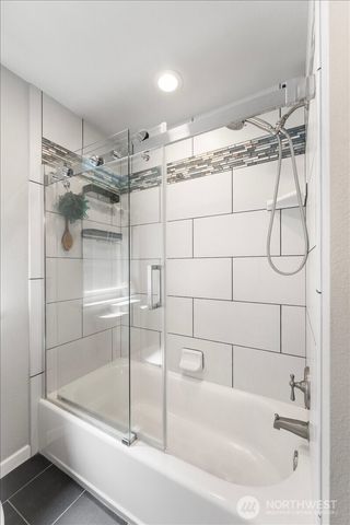 2404 36th Avenue SE, Puyallup, WA 98374