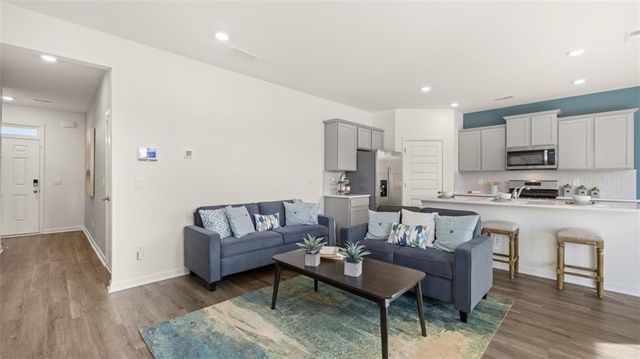 185 LAURITSEN Way, Newnan, GA 30265