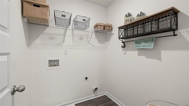 185 LAURITSEN Way, Newnan, GA 30265