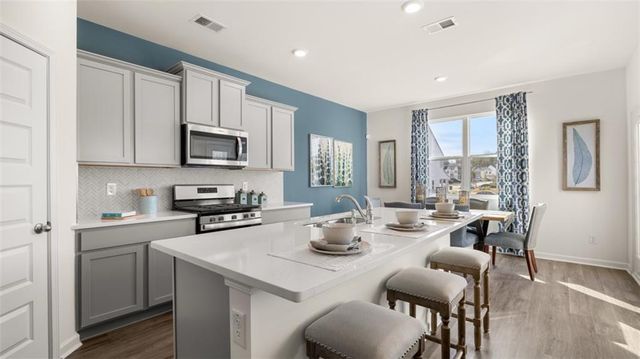 185 LAURITSEN Way, Newnan, GA 30265