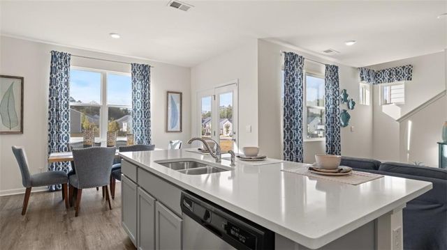 185 LAURITSEN Way, Newnan, GA 30265