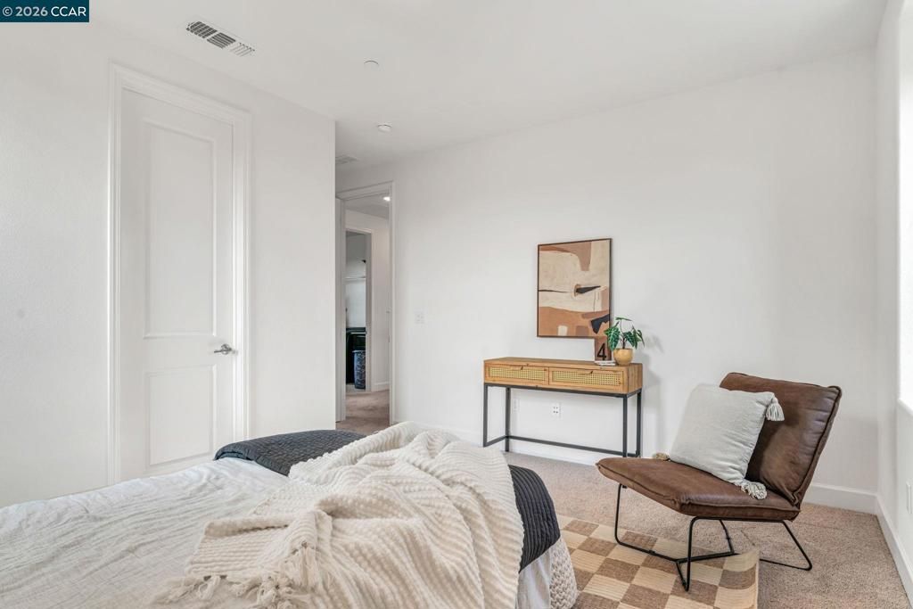 Image 37 of property listing at 1553 S Perkins Place, Mountain House, CA 95391