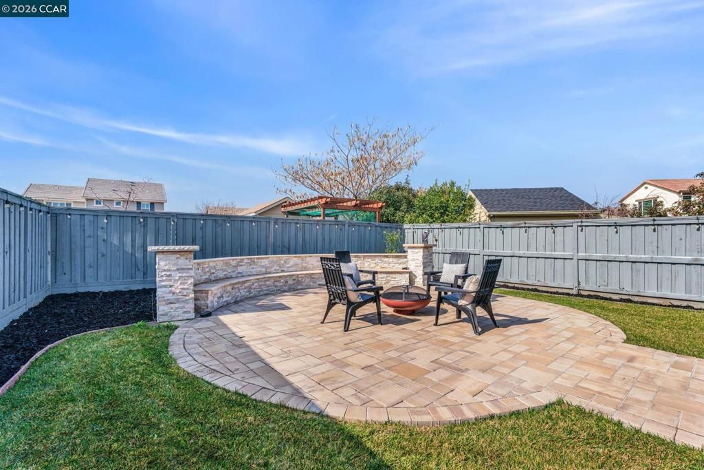 Image 45 of property listing at 1553 S Perkins Place, Mountain House, CA 95391