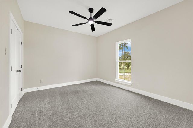 10154 County Road 302, Plantersville, TX 77363