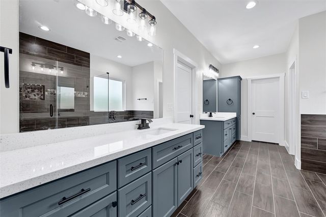 10154 County Road 302, Plantersville, TX 77363