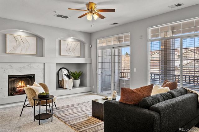 431 Black Feather Loop 813, Castle Rock, CO 80104