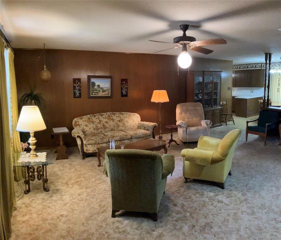 1006 Clearspring Drive, Brenham, TX 77833