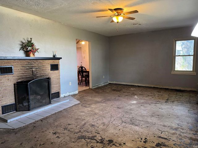 54039 County Road 5, Elkhart, IN 46514