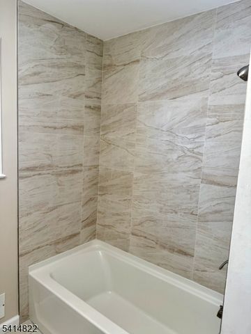 122 Franklin Blvd, Franklin Twp., NJ 08873