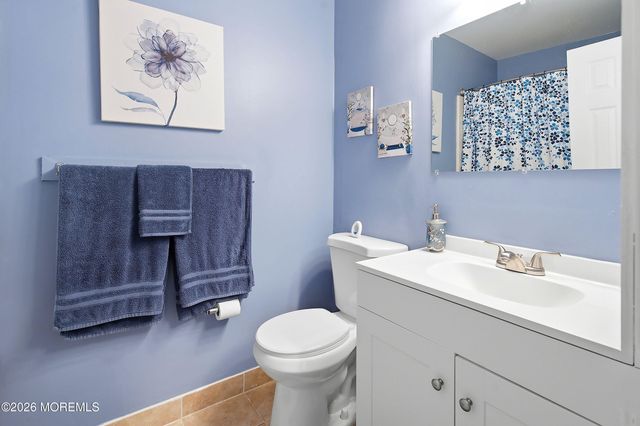 2 Waterview Drive 54, Smithville, NJ 08201