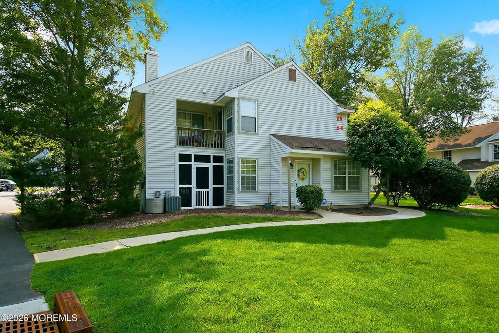 2 Waterview Drive 54, Smithville, NJ 08201