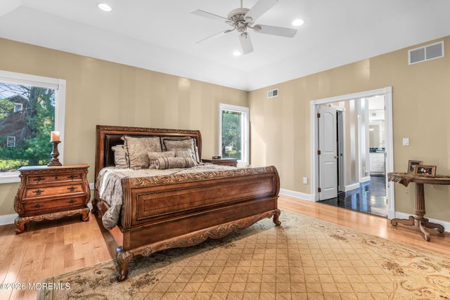 10 Old Cider Mill Road, Manalapan, NJ 07726