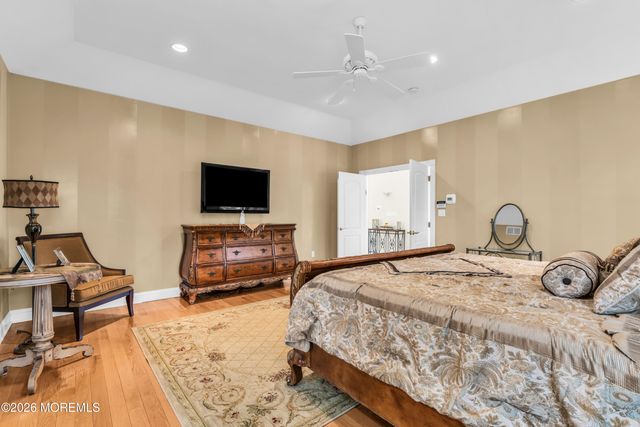 10 Old Cider Mill Road, Manalapan, NJ 07726