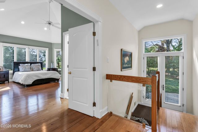 10 Old Cider Mill Road, Manalapan, NJ 07726