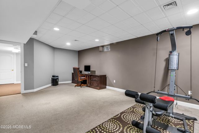 10 Old Cider Mill Road, Manalapan, NJ 07726