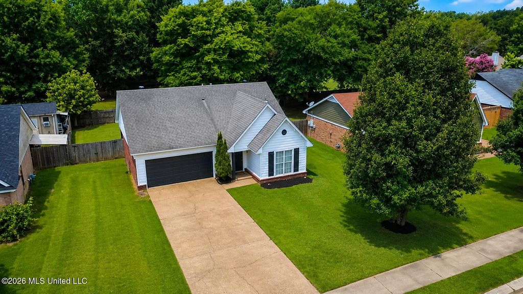 5635 Kentwood Drive, Horn Lake, MS 38637 — photo 2