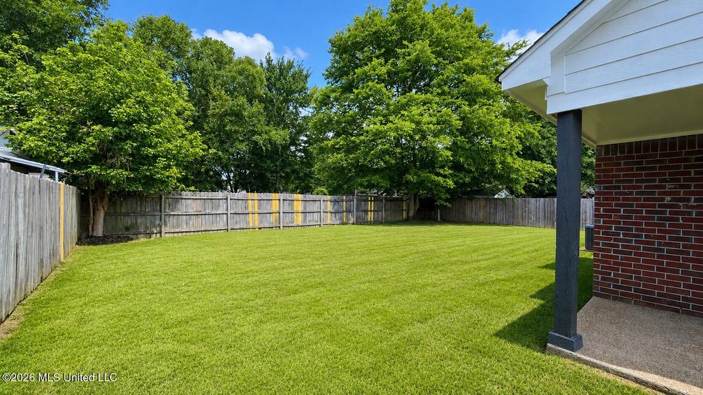 5635 Kentwood Drive, Horn Lake, MS 38637 — photo 3