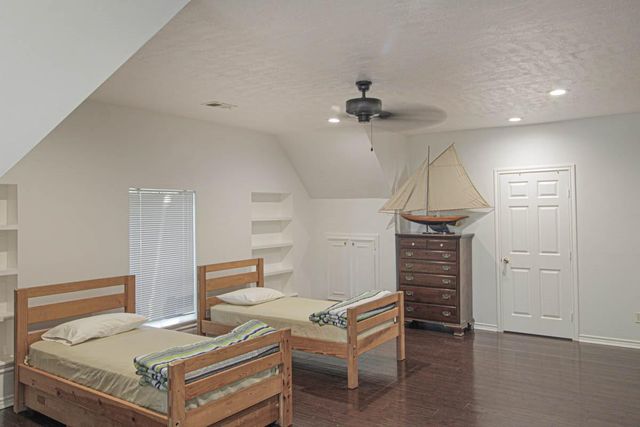 259 Indian Falls Lane, Livingston, TX 77352