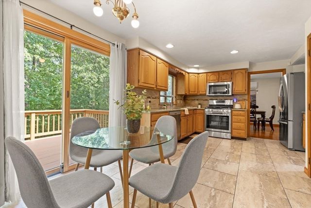 73 Sudbury, Ashland, MA 01721