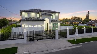8065 Lloyd Avenue, North Hollywood, CA 91605
