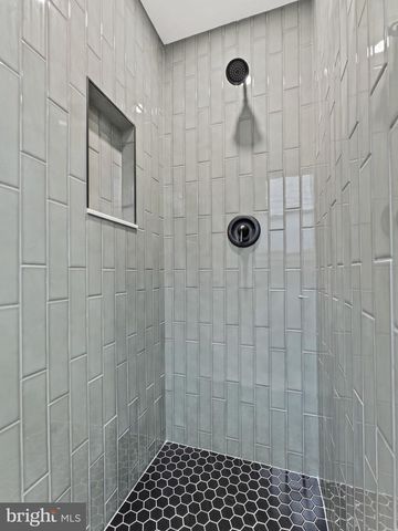 1007 E DORSET ST, Philadelphia, PA 19150