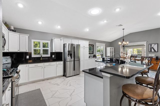 5852 ABNEY AVENUE, The Villages, FL 32163