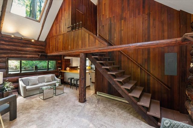 25525 SE Tiger Mountain Road, Issaquah, WA 98027