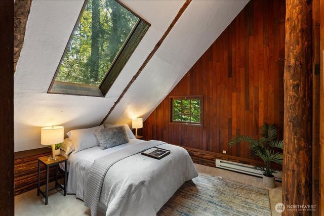 25525 SE Tiger Mountain Road, Issaquah, WA 98027