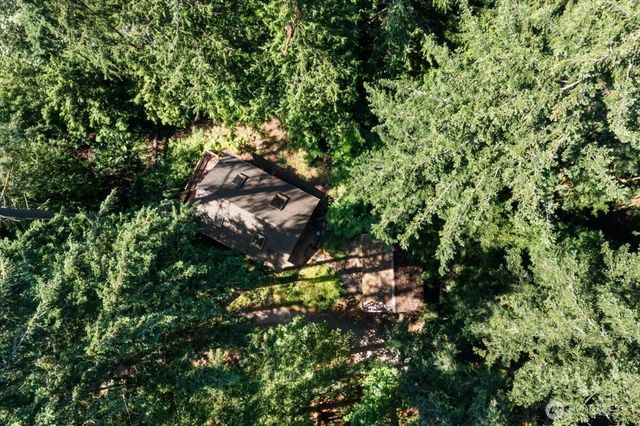 25525 SE Tiger Mountain Road, Issaquah, WA 98027