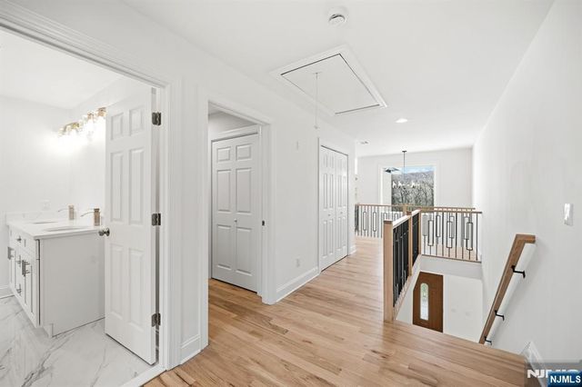 33 Eagles Nest Terrace, West Milford, NJ 07480